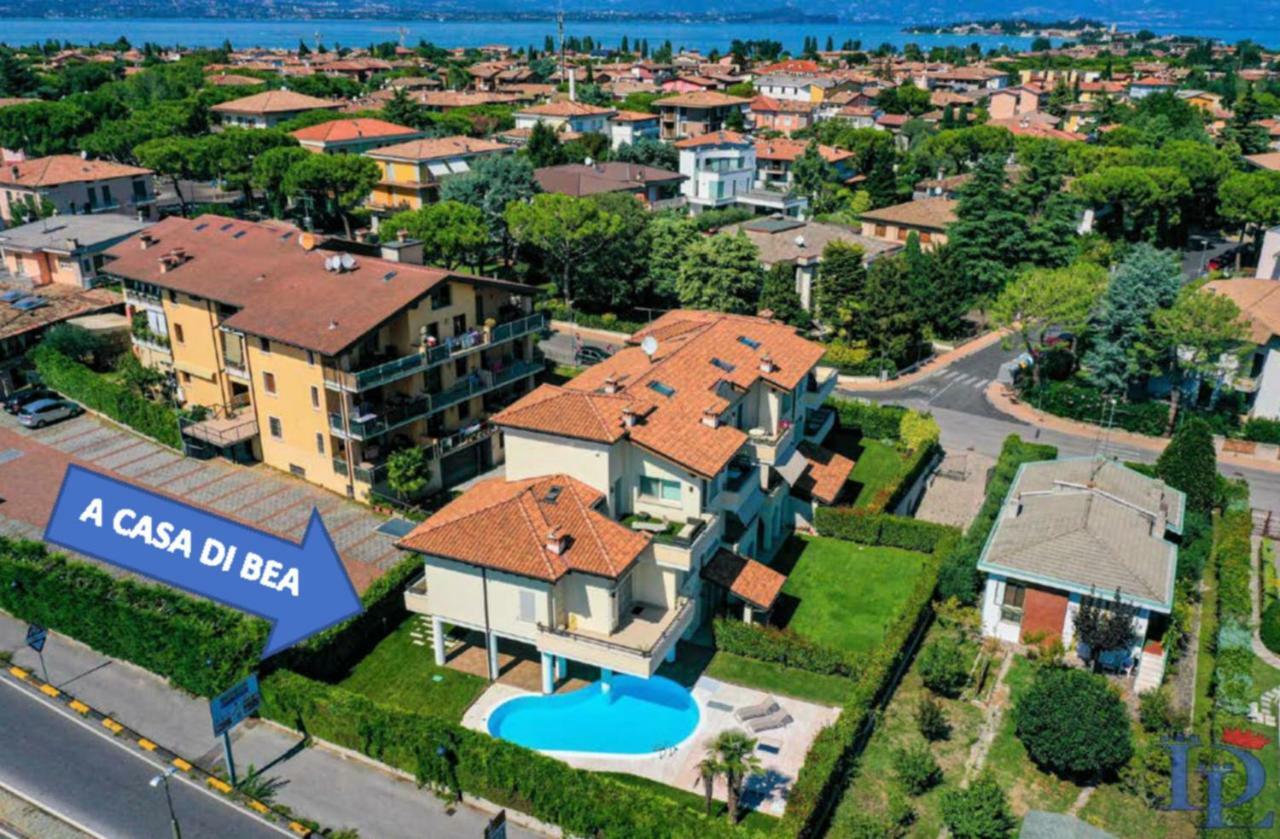 Desenzanoloft Official Partner Marriott Homes & Villas - Bea House, Sirmione With Private Garden And Share Pool Екстериор снимка