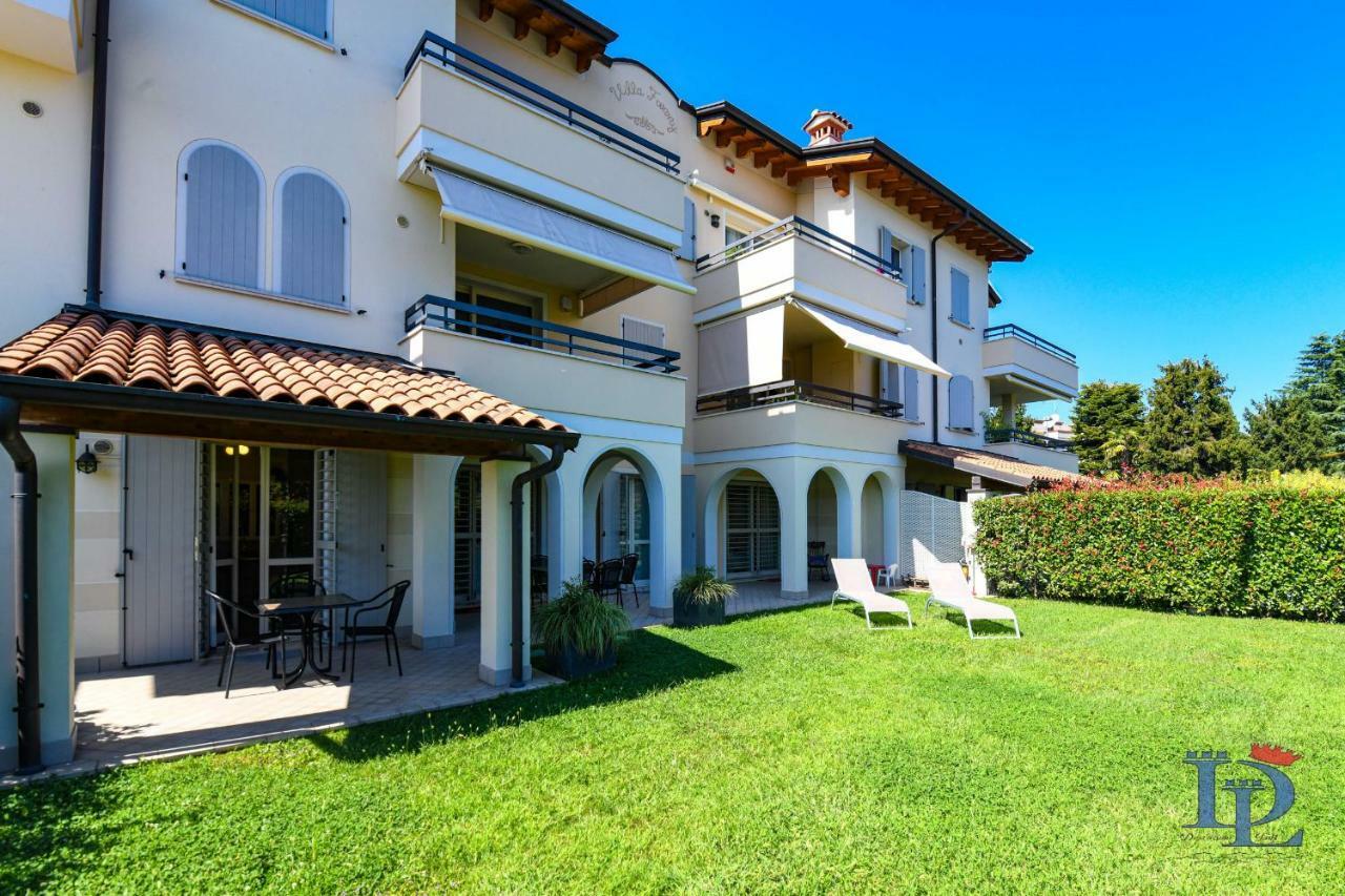 Desenzanoloft Official Partner Marriott Homes & Villas - Bea House, Sirmione With Private Garden And Share Pool Екстериор снимка