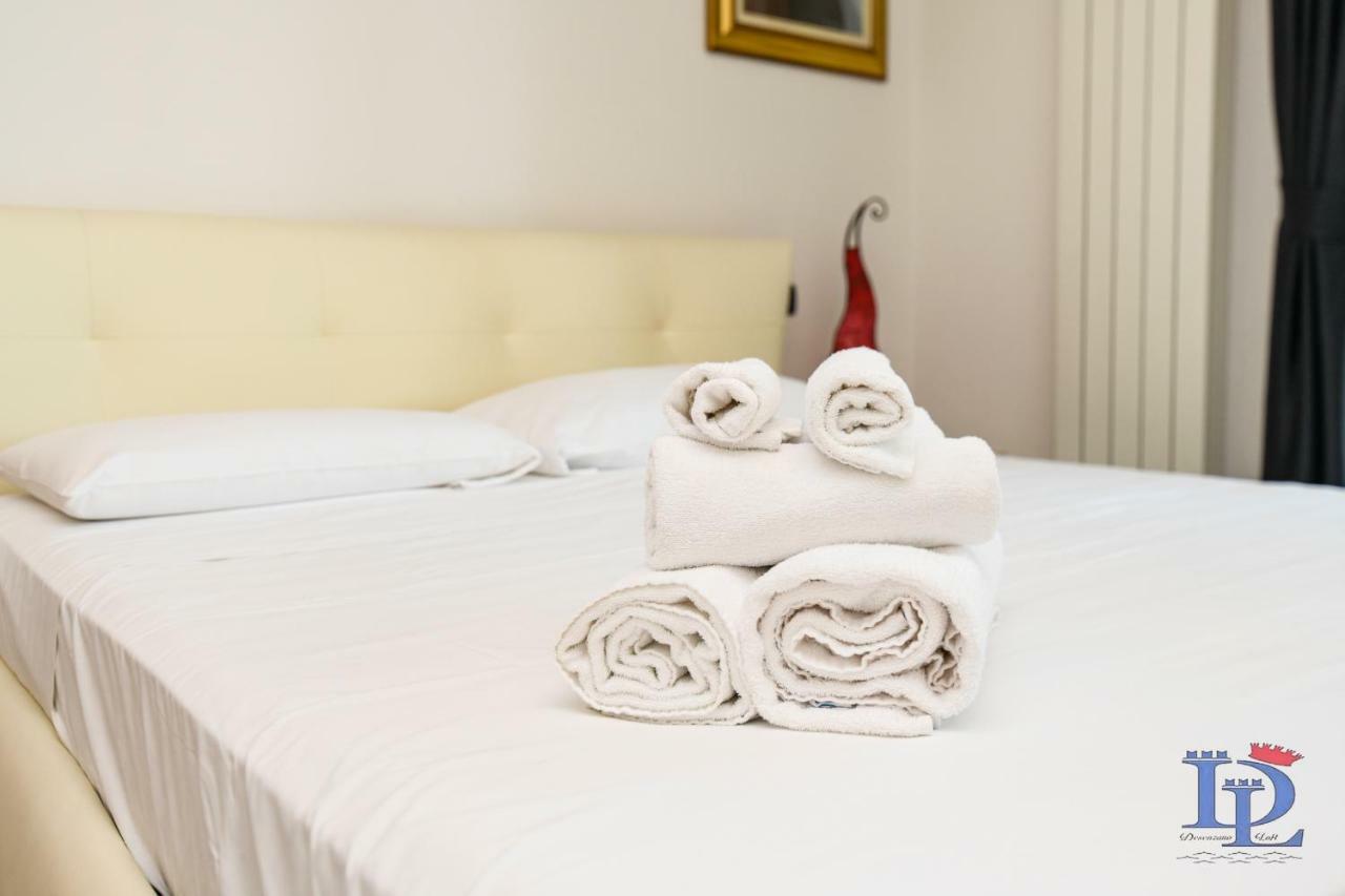 Desenzanoloft Official Partner Marriott Homes & Villas - Bea House, Sirmione With Private Garden And Share Pool Екстериор снимка
